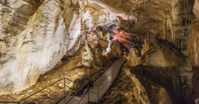 Экскурсии в `Пещера Эмине-Баир-Хосар` из Кореиза