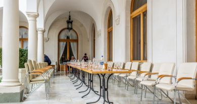 Атмосфера места: Итальянский дворик в Ливадийском дворце