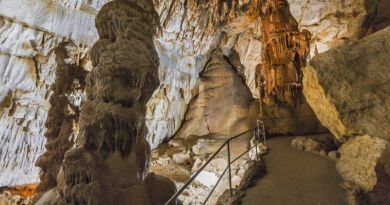 Пещерный комплекс. Пещера Эмине Баир Хосар и Мраморная пещера Чатыр Дага.