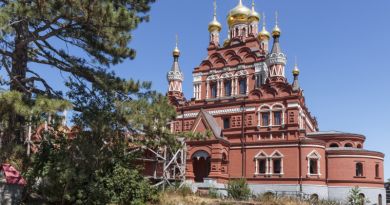 Экскурсии в `Топловский женский монастырь` из Кореиза